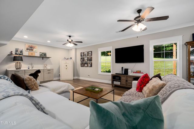 3441 Allison Meadows, Piney Flats, TN 37686