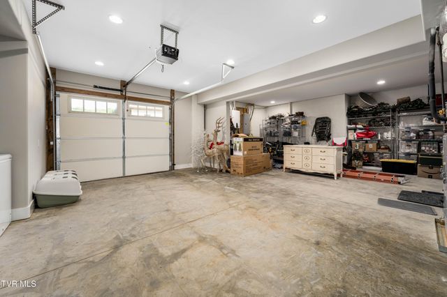 3441 Allison Meadows, Piney Flats, TN 37686