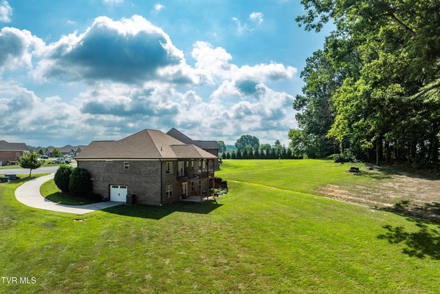 3441 Allison Meadows, Piney Flats, TN 37686