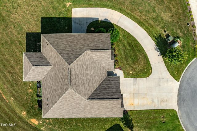 3441 Allison Meadows, Piney Flats, TN 37686