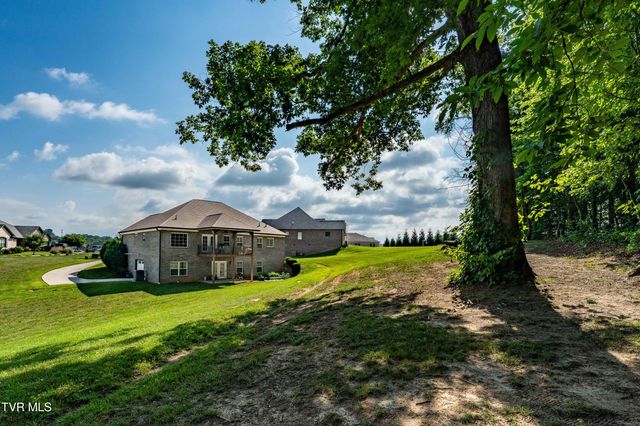 3441 Allison Meadows, Piney Flats, TN 37686
