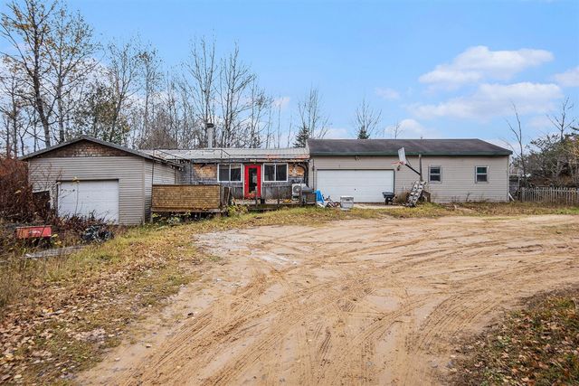 18344 9 Mile Road, Reed City, MI 49677