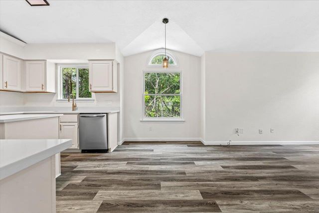 4004 Danli LN, Austin, TX 78749