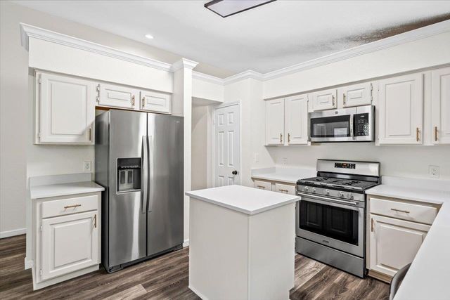 4004 Danli LN, Austin, TX 78749