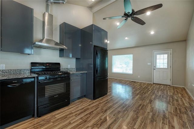 2705 La Mesa DR, Austin, TX 78704