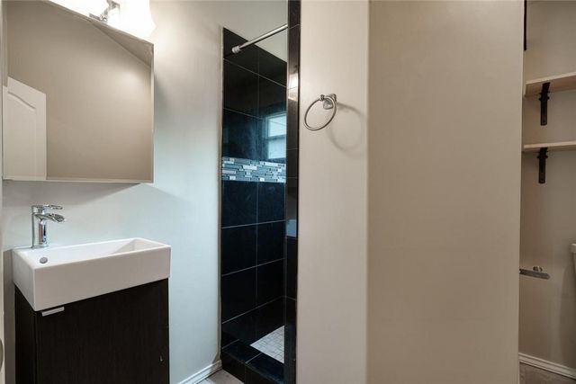 2705 La Mesa DR, Austin, TX 78704