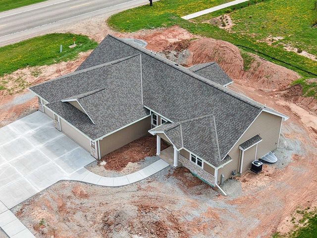 305 BATTERY AVENUE, De Pere, WI 54115