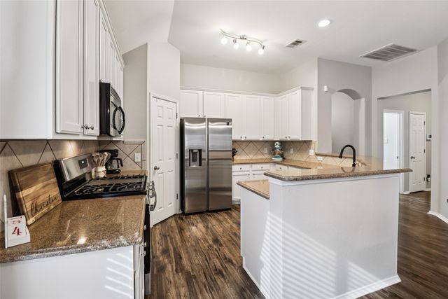 8900 Weller Lane, Fort Worth, TX 76244