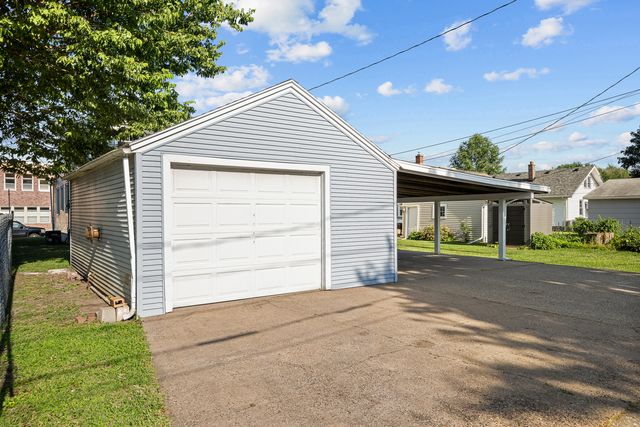 1826 33rd Street, Rock Island, IL 61201