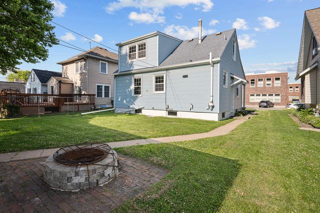 1826 33rd Street, Rock Island, IL 61201
