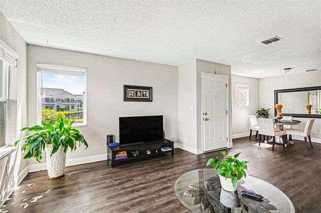 2552 WOODGATE BOULEVARD 107, Orlando, FL 32822