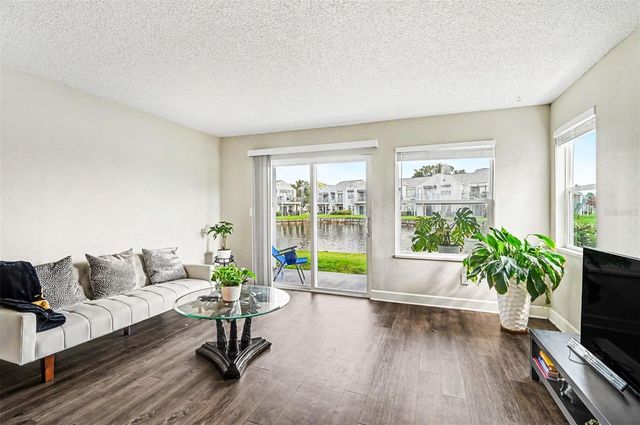2552 WOODGATE BOULEVARD 107, Orlando, FL 32822
