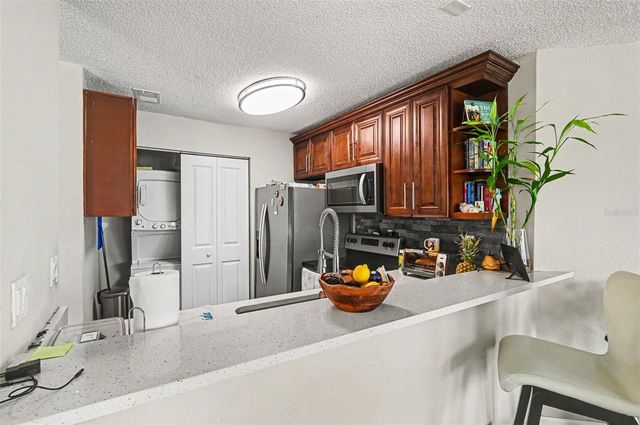 2552 WOODGATE BOULEVARD 107, Orlando, FL 32822