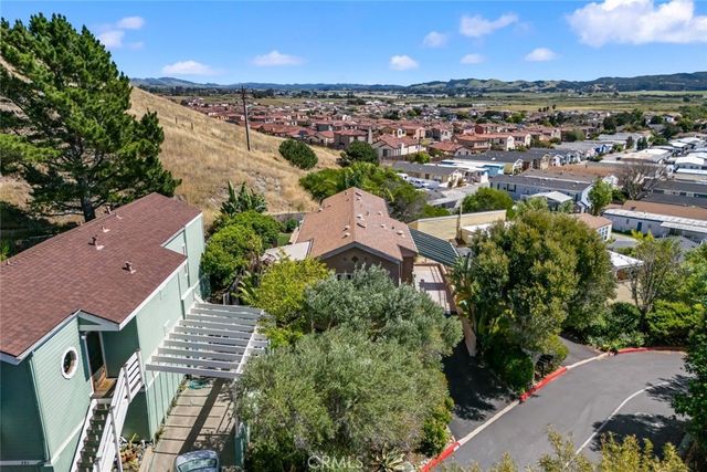 262 Loma Bonita 32, San Luis Obispo, CA 93401