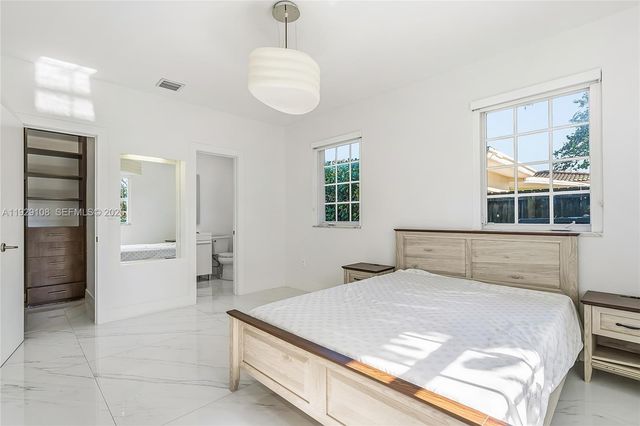 345 Fairway Dr, Miami Beach, FL 33141