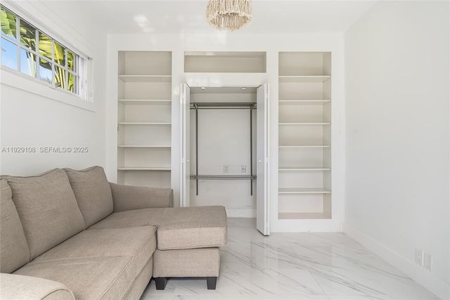 345 Fairway Dr, Miami Beach, FL 33141