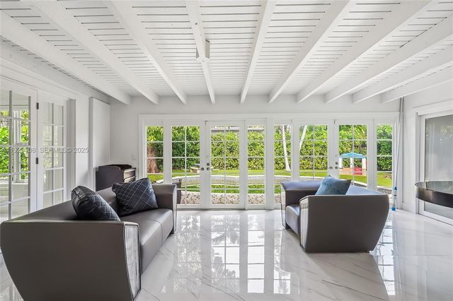 345 Fairway Dr, Miami Beach, FL 33141