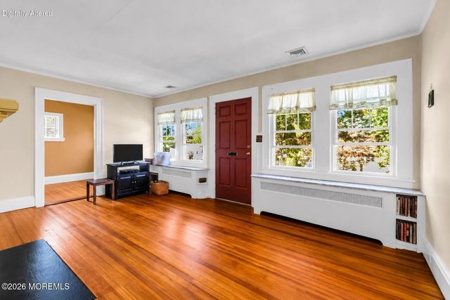 32 Ferndale Road, North Caldwell, NJ 07006
