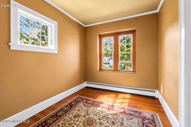 32 Ferndale Road, North Caldwell, NJ 07006