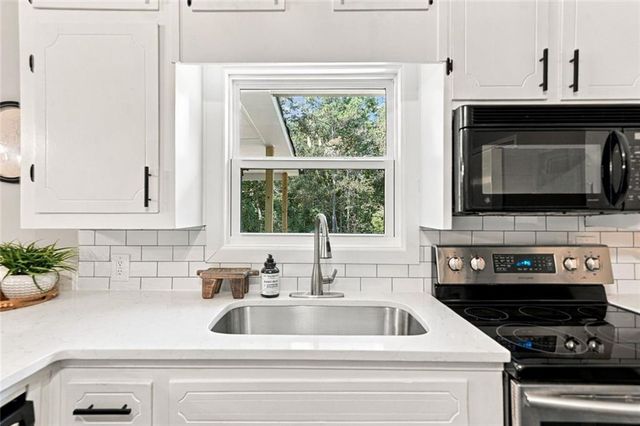 125 Westview Street, Canton, GA 30114