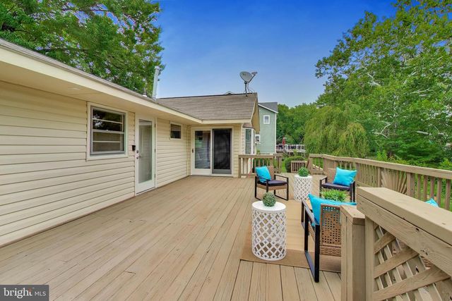7217 WILBURDALE DR, Annandale, VA 22003