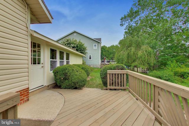 7217 WILBURDALE DR, Annandale, VA 22003