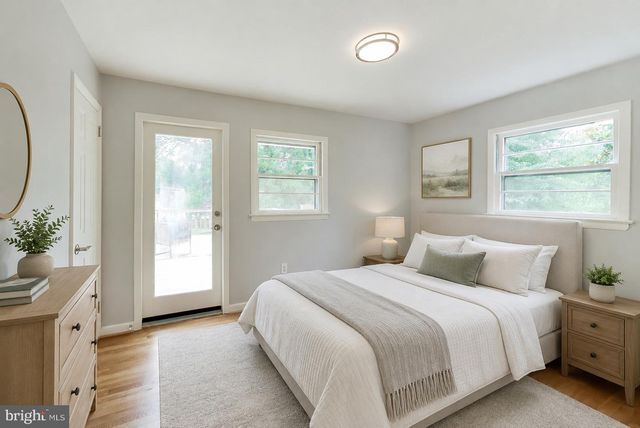 7217 WILBURDALE DR, Annandale, VA 22003
