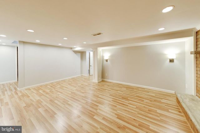 7217 WILBURDALE DR, Annandale, VA 22003