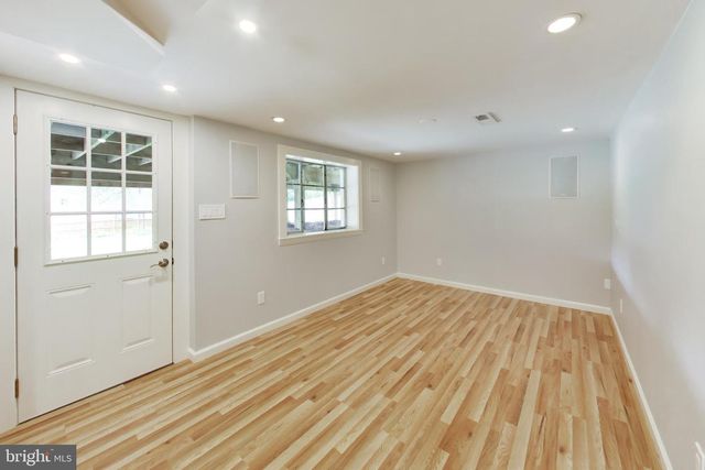 7217 WILBURDALE DR, Annandale, VA 22003