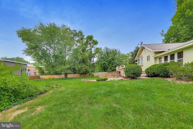 7217 WILBURDALE DR, Annandale, VA 22003