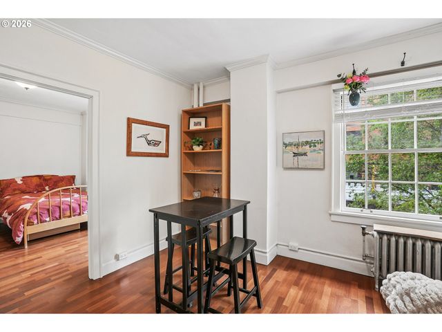 1005 Sw PARK Ave 203, Portland, OR 97205