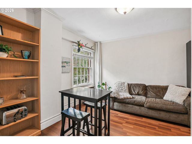 1005 Sw PARK Ave 203, Portland, OR 97205