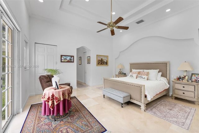 1334 Alhambra Cir, Coral Gables, FL 33134