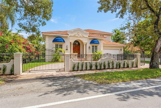 1334 Alhambra Cir, Coral Gables, FL 33134