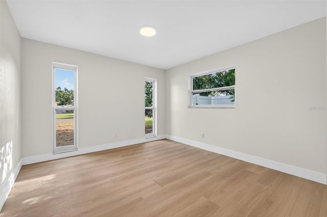 6649 PINELLAS POINT DRIVE S, St Petersburg, FL 33712