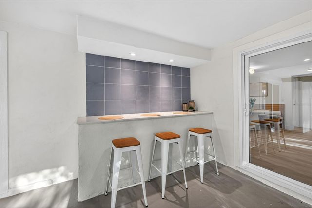 6649 PINELLAS POINT DRIVE S, St Petersburg, FL 33712