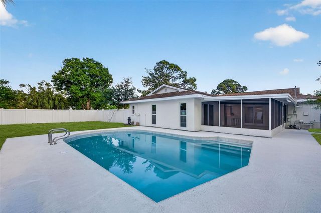 6649 PINELLAS POINT DRIVE S, St Petersburg, FL 33712