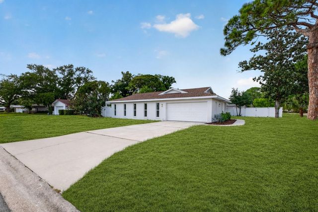 6649 PINELLAS POINT DRIVE S, St Petersburg, FL 33712