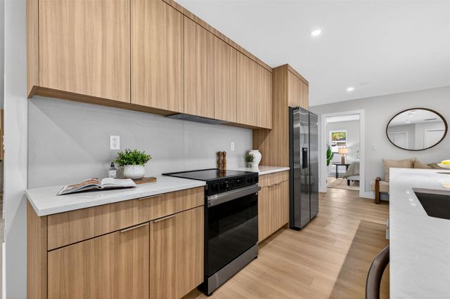 6649 PINELLAS POINT DRIVE S, St Petersburg, FL 33712