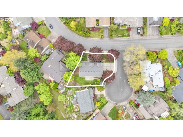 7061 Sw WINDEMERE Loop, Portland, OR 97225