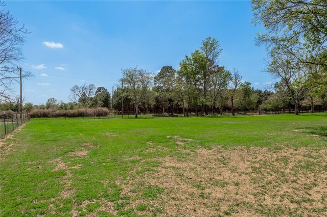 1490 Fm 230, Trinity, TX 75862