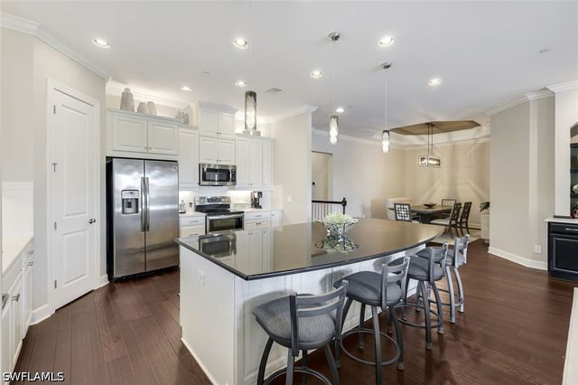 9684 Montelanico LOOP 204, Naples, FL 34119