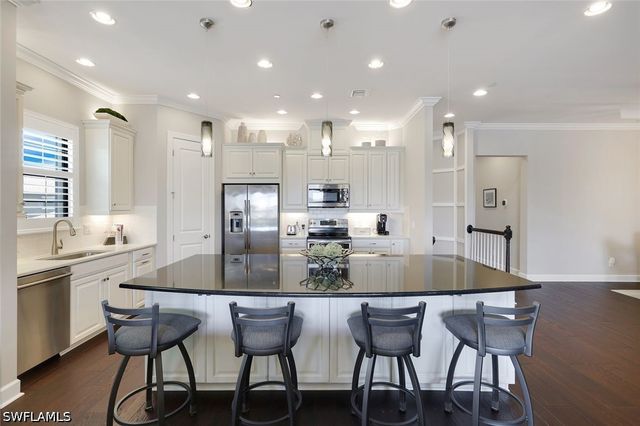 9684 Montelanico LOOP 204, Naples, FL 34119