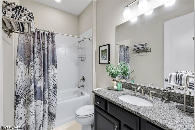 9684 Montelanico LOOP 204, Naples, FL 34119