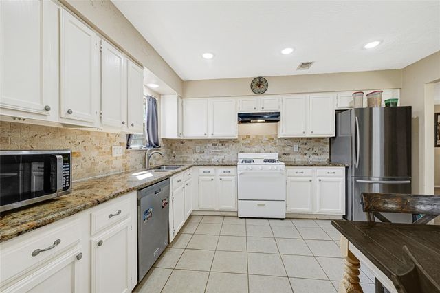 19330 Evening Glen Drive, Tomball, TX 77375