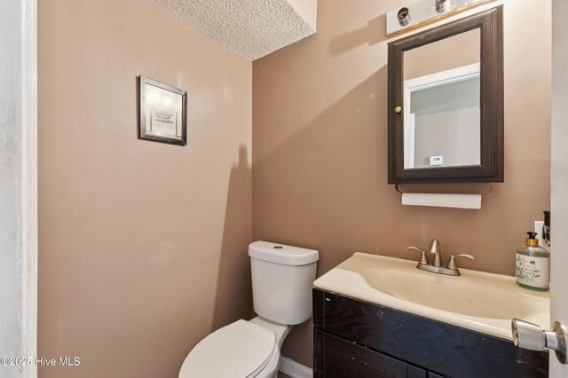 101 Doughton Drive, Wilmington, NC 28409
