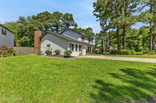 101 Doughton Drive, Wilmington, NC 28409