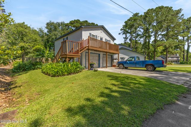 101 Doughton Drive, Wilmington, NC 28409