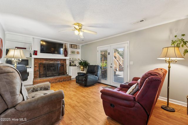 101 Doughton Drive, Wilmington, NC 28409