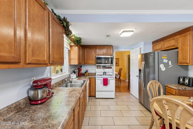 101 Doughton Drive, Wilmington, NC 28409